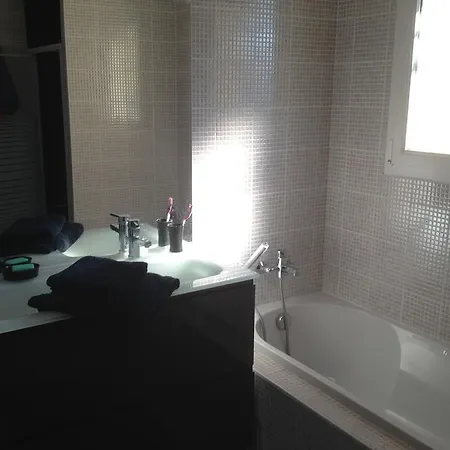 D'hotes L'amaryllis 게스트하우스 3*