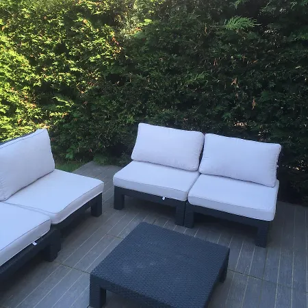 D'hotes L'amaryllis 게스트하우스 쿠르농-데오베르뉴